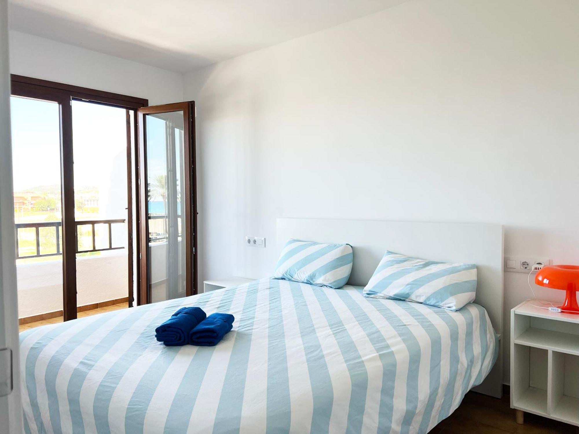 Espectacular Sunny House In The Beach Cunit Exteriér fotografie